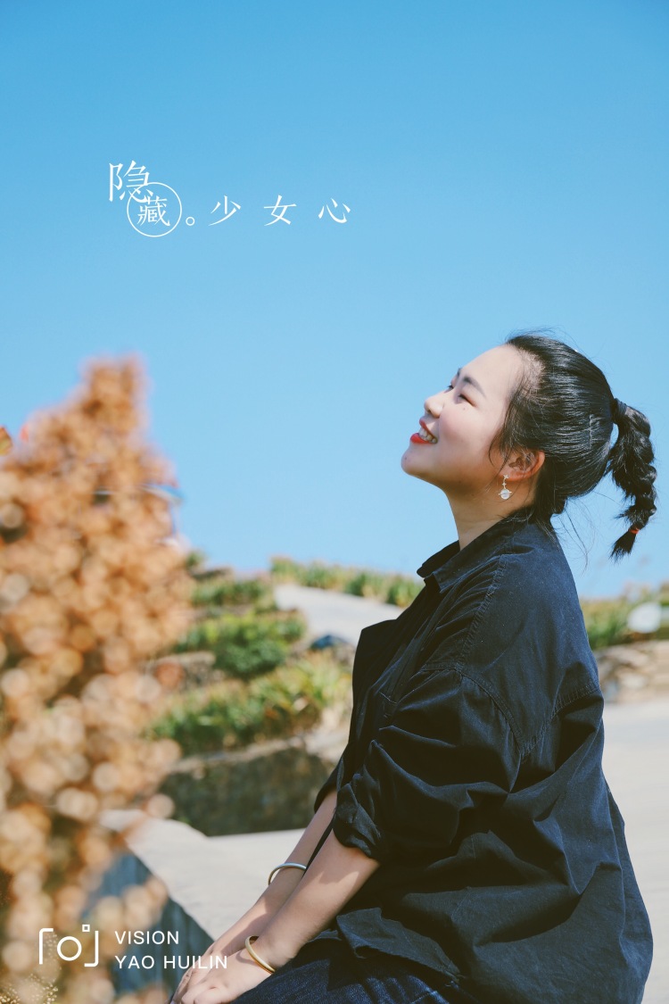 黑山顶-浙江省·杭州市·富阳区-在很高的山顶，车子可以直接开上去，晴天去很棒，蓝天、白云、红高粱，拍照特别好看