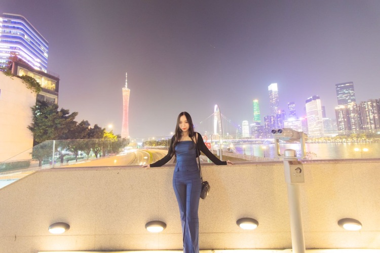珠江·琶醍啤酒文化创意艺术区-广东省·广州市·天河区-夜景人像，非常酷炫的地方，怎么拍都美，最好穿酷一点，越酷越好