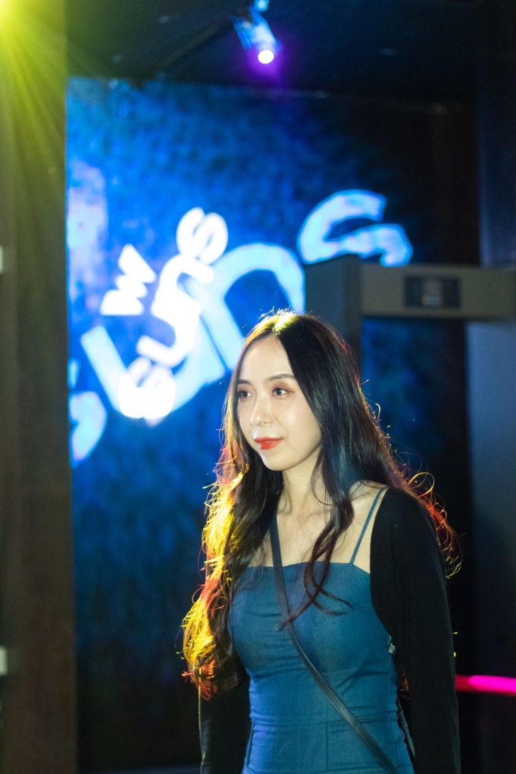 珠江·琶醍啤酒文化创意艺术区-广东省·广州市·天河区-夜景人像，非常酷炫的地方，怎么拍都美，最好穿酷一点，越酷越好