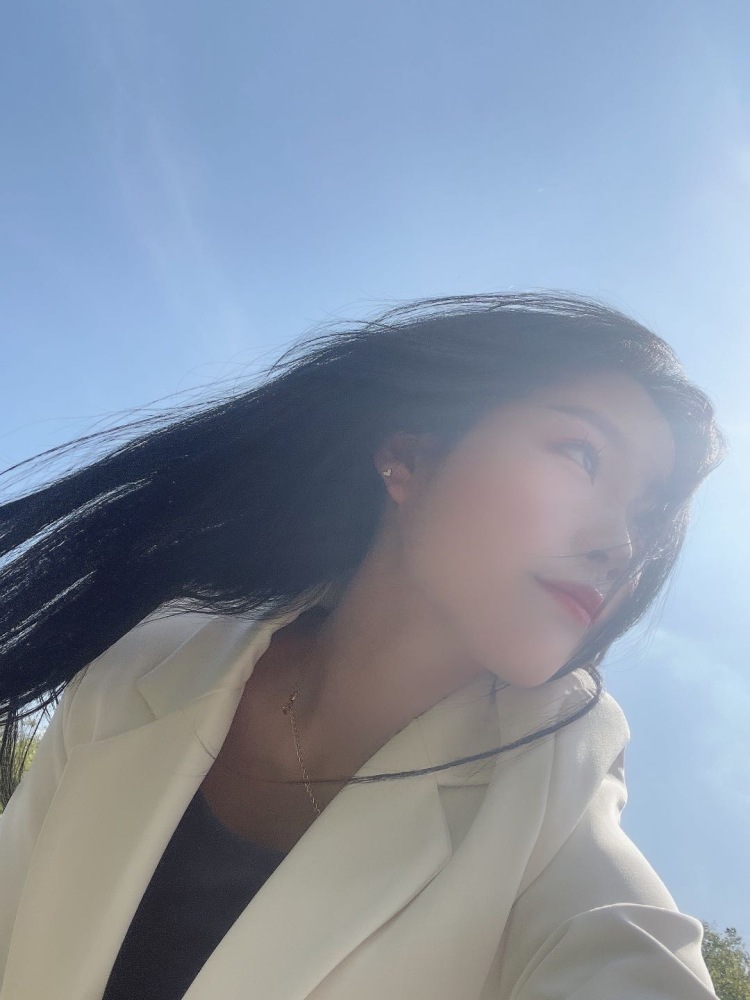 狮山湖-江苏省·无锡市·江阴市-地方绿化特别多，还有小山，湖，真的很适合出游，露宿，还有野炊的东西，真的特别好看！